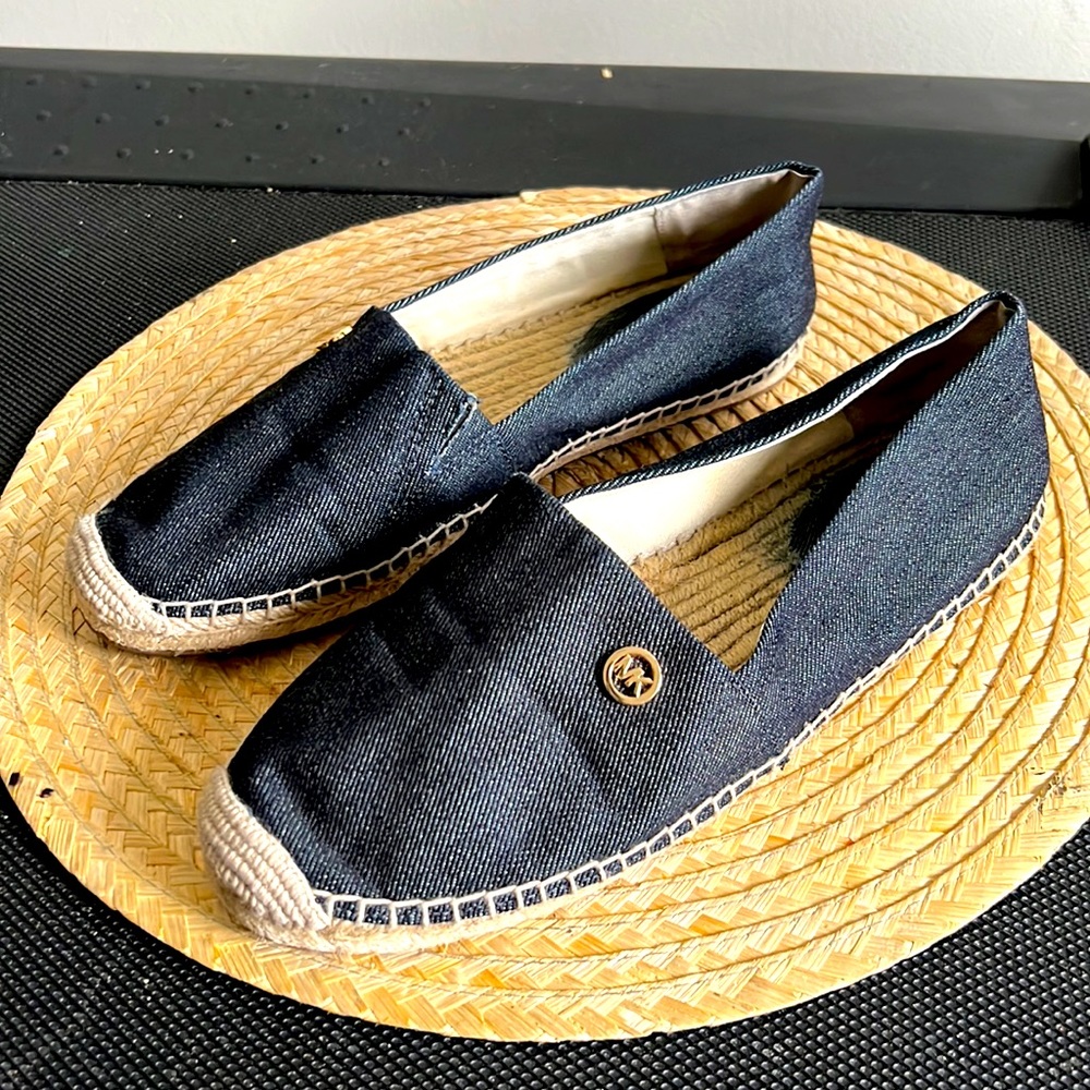Michael Kors Signature  Denim Espadrilles Size 8.5